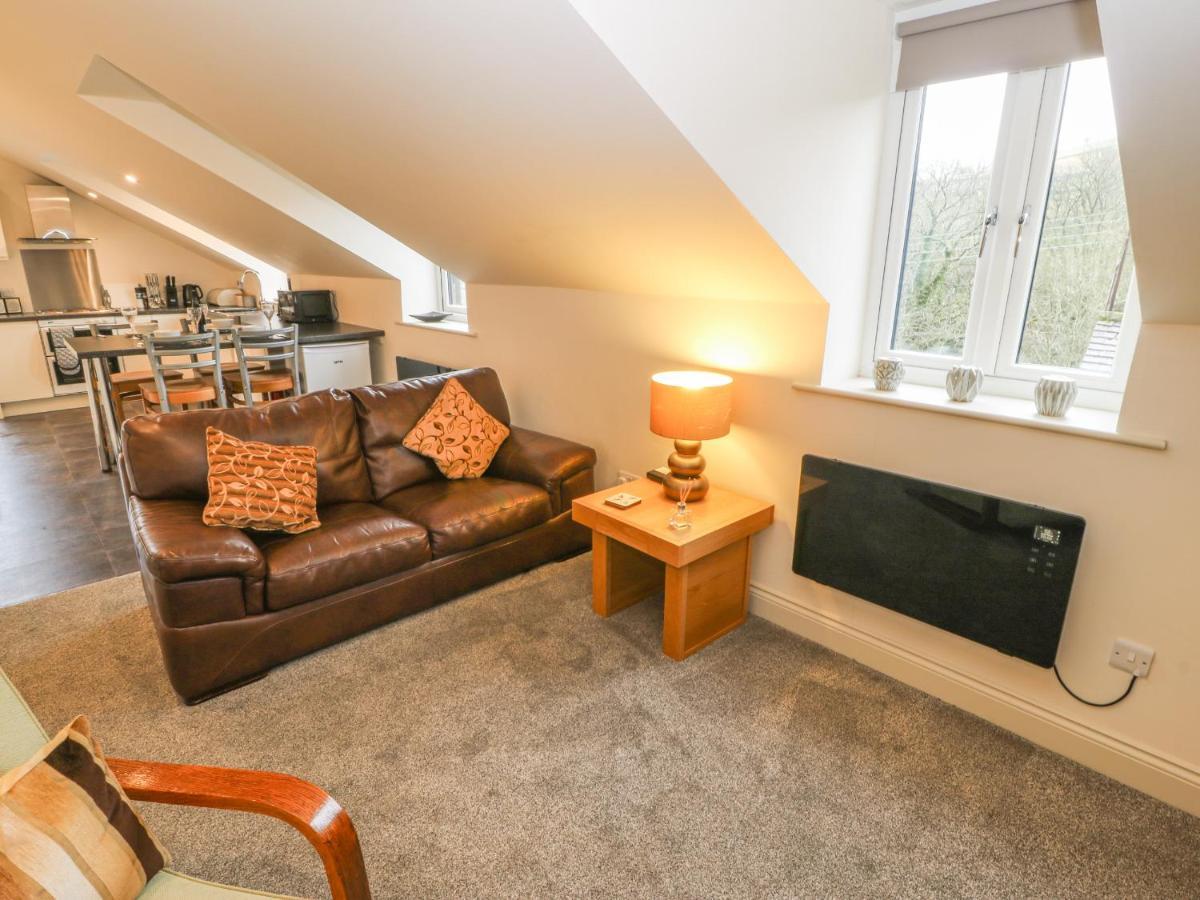 Woodlands Villa Keighley Exterior photo