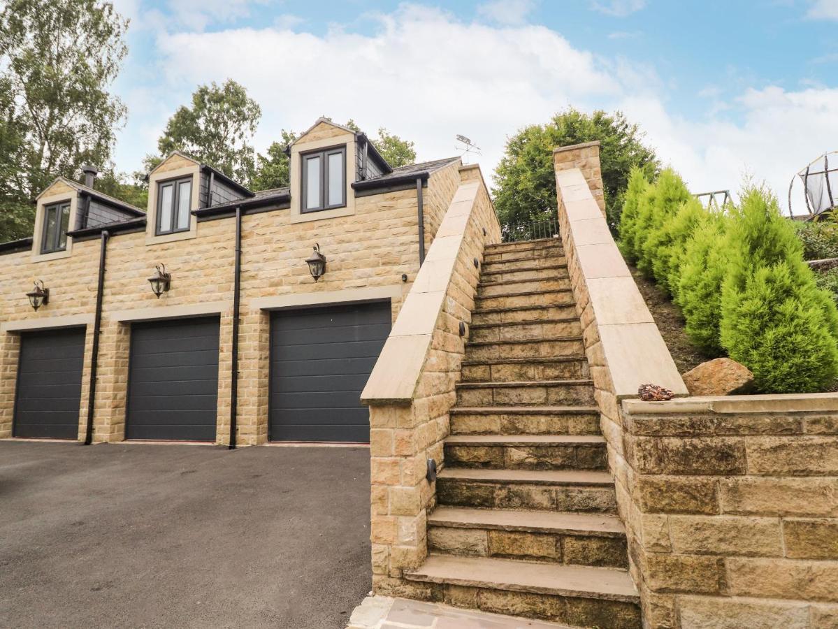 Woodlands Villa Keighley Exterior photo